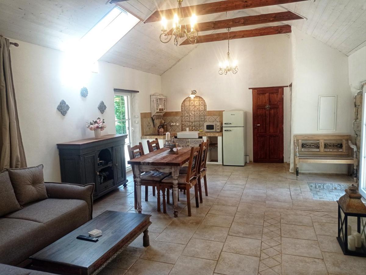 Bungalov Trapani Ruzova Exterior foto